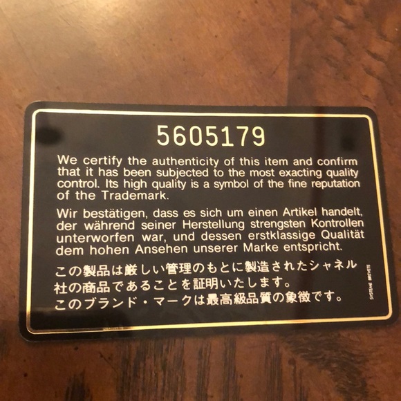 Authentic Chanel Crossbody with chain - Picture 7 of 7